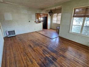 7407 Densmore Avenue, Van Nuys (los Angeles) CA 91406