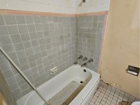 7407 Densmore Avenue, Van Nuys (los Angeles) CA 91406