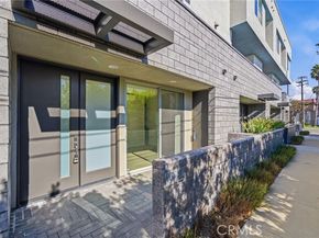 639 Channel Way, Costa Mesa CA 92627