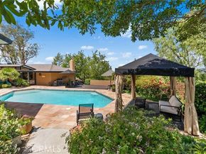 1501 Clearview Lane, Tustin CA 92705