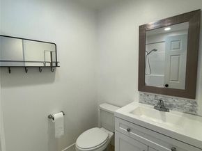 219 32nd Street, Newport Beach CA 92663
