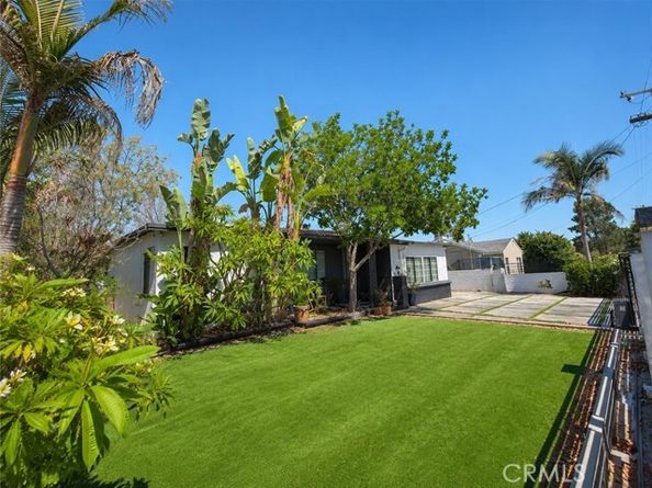 9240 Kewen, Los Angeles CA 91352