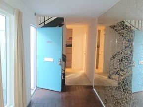 5519 S La Cienega Boulevard, Los Angeles CA 90056