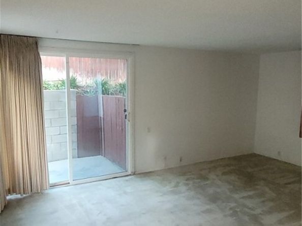 5519 S La Cienega Boulevard, Los Angeles CA 90056