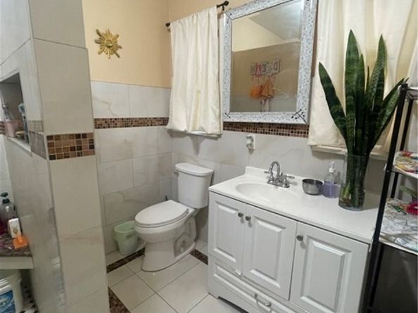 1230 E 8th, Long Beach CA 90813