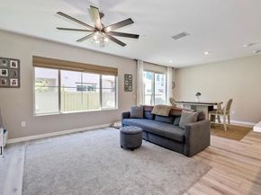 1715 Crabapple Way, Oceanside CA 92056