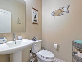 1715 Crabapple Way, Oceanside CA 92056