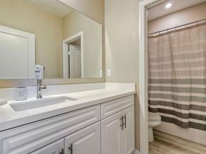 1715 Crabapple Way, Oceanside CA 92056