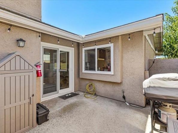 17544 Ashburton Rd, Rancho Bernardo (san Diego) CA 92128