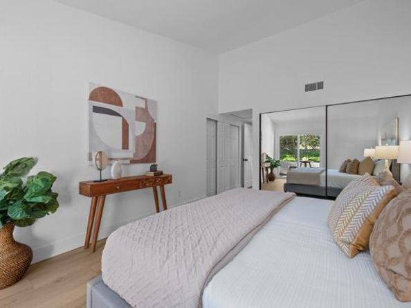 17823 Avenida Alozdra, Rancho Bernardo (san Diego) CA 92128