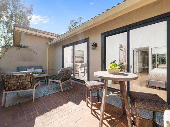 17823 Avenida Alozdra, Rancho Bernardo (san Diego) CA 92128