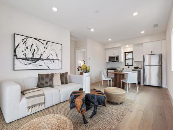 3739 Adams Street, Carlsbad CA 92008