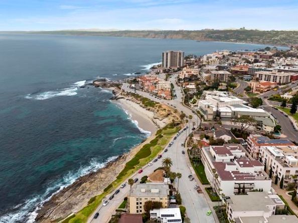 457 Coast Boulevard 202, La Jolla (san Diego) CA 92037