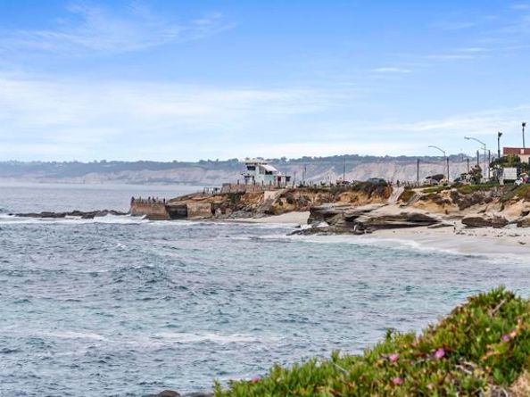 457 Coast Boulevard 202, La Jolla (san Diego) CA 92037