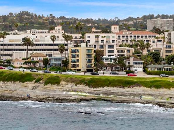 457 Coast Boulevard 202, La Jolla (san Diego) CA 92037