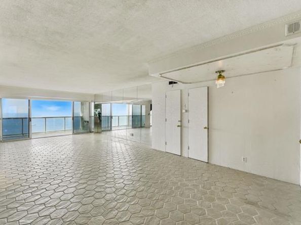 939 Coast Blvd 21c, La Jolla (san Diego) CA 92037