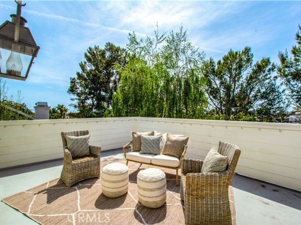 2541 Point Del Mar, Corona Del Mar (newport Beach) CA 92625
