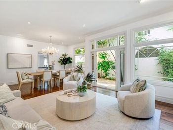 2541 Point Del Mar