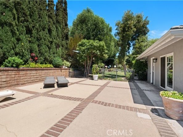 12261 Browning Avenue, Tustin CA 92705