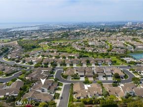 10 Shoal Drive, Corona Del Mar (newport Beach) CA 92625