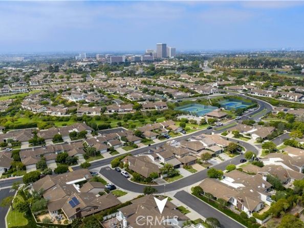 10 Shoal Drive, Corona Del Mar (newport Beach) CA 92625