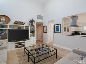 410 Poinsettia Avenue, Corona Del Mar (newport Beach) CA 92625