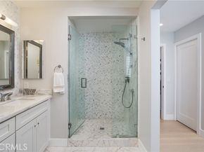 410 Poinsettia Avenue, Corona Del Mar (newport Beach) CA 92625