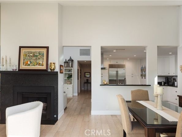 410 Poinsettia Avenue, Corona Del Mar (newport Beach) CA 92625