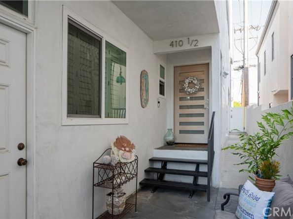 410 Poinsettia Avenue, Corona Del Mar (newport Beach) CA 92625