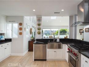 410 Poinsettia Avenue, Corona Del Mar (newport Beach) CA 92625