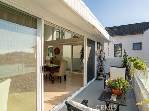410 Poinsettia Avenue, Corona Del Mar (newport Beach) CA 92625