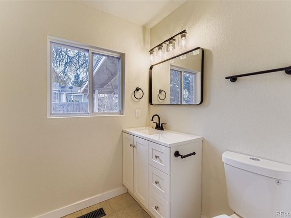 15512 E Pacific Place, Aurora CO 80013