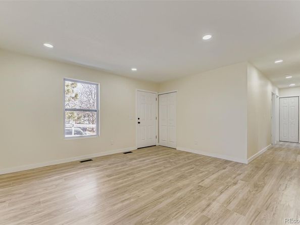 15512 E Pacific Place, Aurora CO 80013