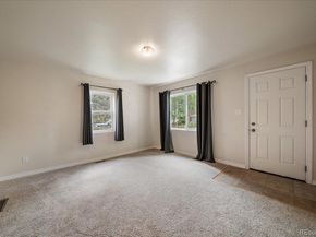 36 Reed Place, Longmont CO 80504