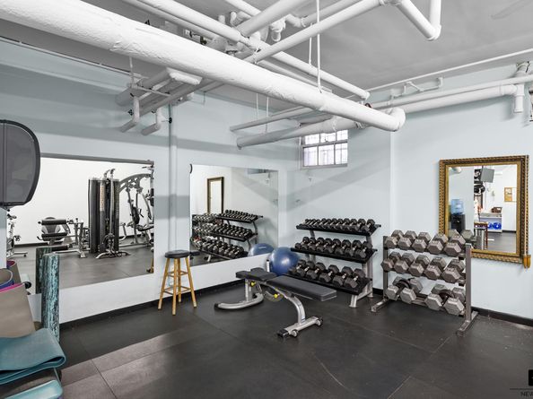 390 Riverside Drive 5G, New York NY 10025