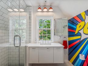 165 Slocum Crescent, Queens NY 11375