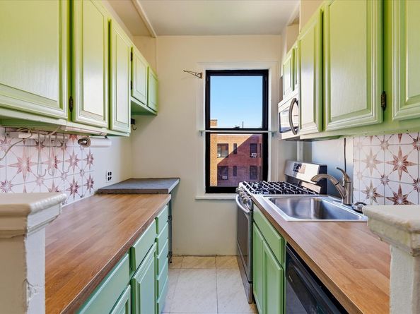 62 Park Terrace W A77, New York NY 10034