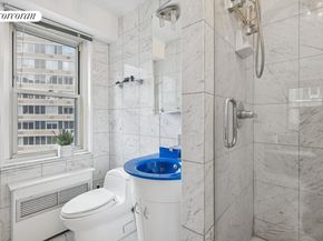 400 East 54th Street 14F, New York NY 10022