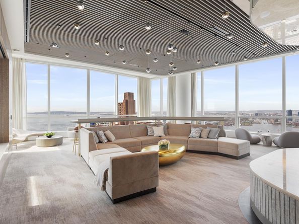 77 Greenwich Street 38B, New York NY 10006