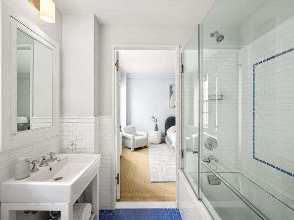 447 East 57th Street 14, New York NY 10022