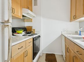 137 Barrow Street 5A, New York NY 10014