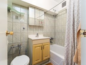 495 East 7th Street 6J, Brooklyn NY 11218