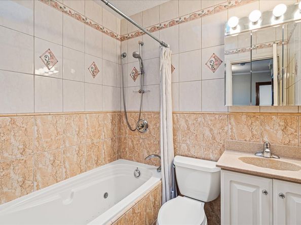 68-48 Juno Street Whole Building, Queens NY 11375