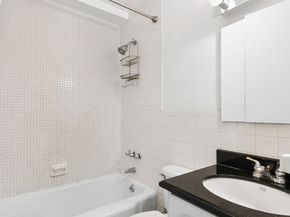 10 West 15th Street 2115, New York NY 10011