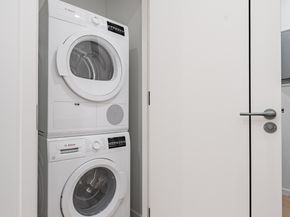 11-52 44th Drive 7F, Queens NY 11101