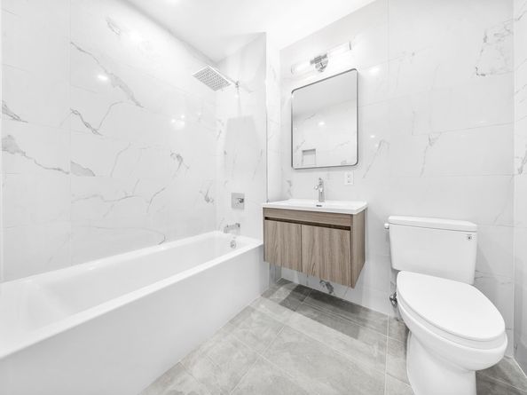 30-24 32nd Street 2A, Queens NY 11102