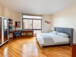 303 East 43rd Street 14A, New York NY 10017