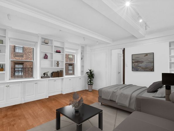 155 East 49th Street 9F, New York NY 10017