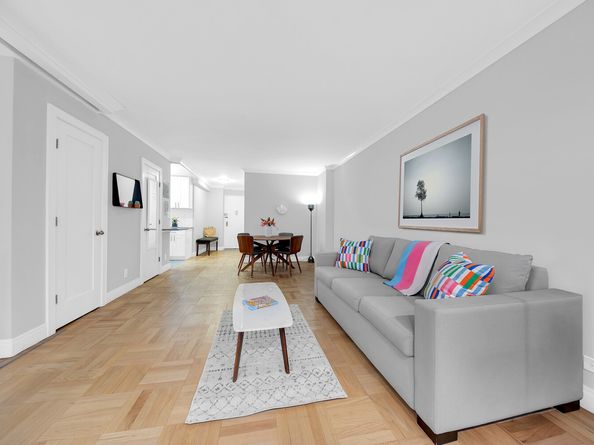 150 East 61st Street 3K, New York NY 10065