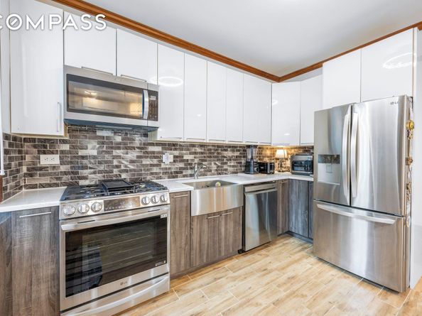 25-69 46th Street, Queens NY 11103